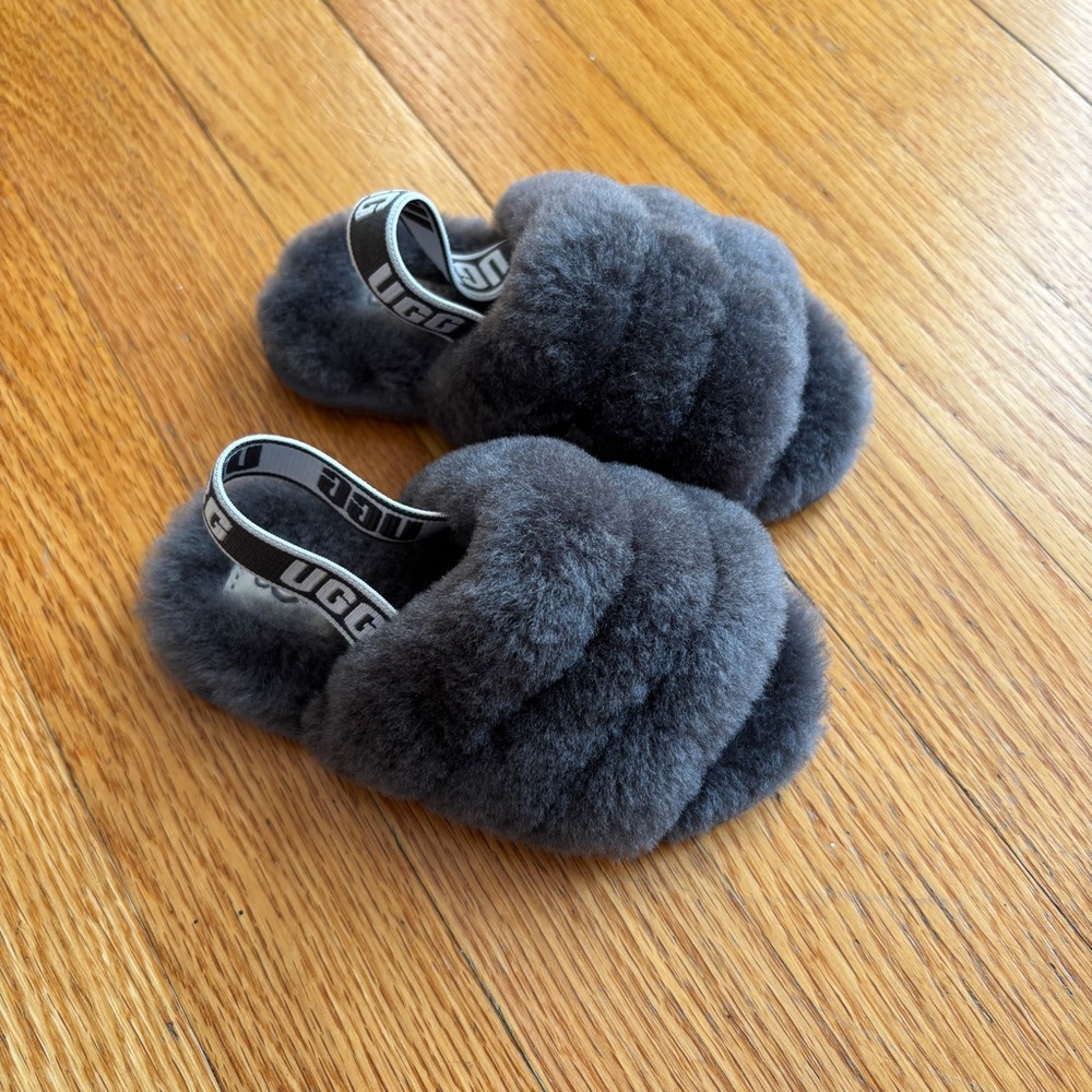 Ugg fluff yeah toddler slippers sandals